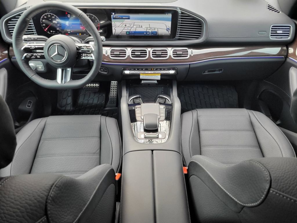 New 2026 Mercedes-Benz GLS 580 4MATIC image 12
