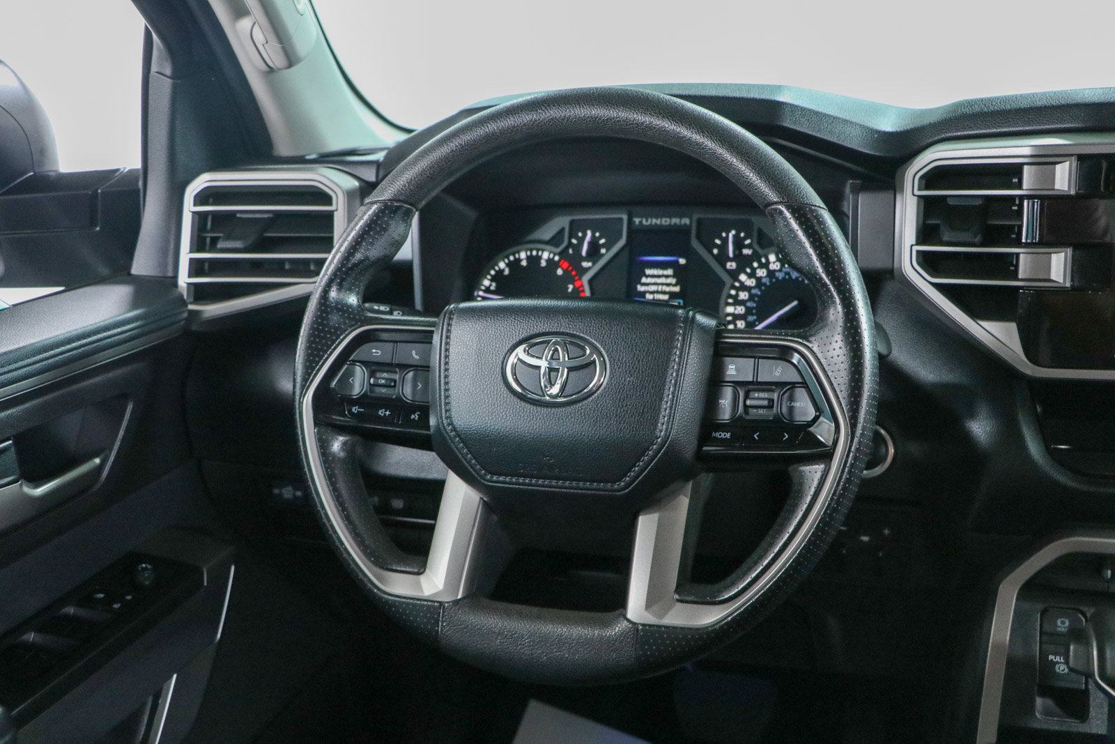 Used 2024 Toyota Tundra SR5 AWD/4WD image 13