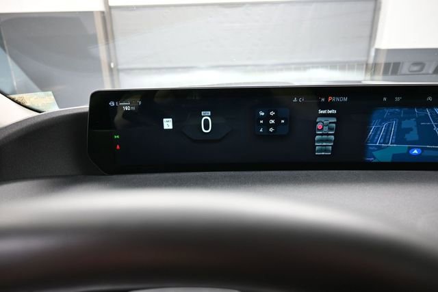Used 2025 Ford Expedition Active AWD/4WD image 9