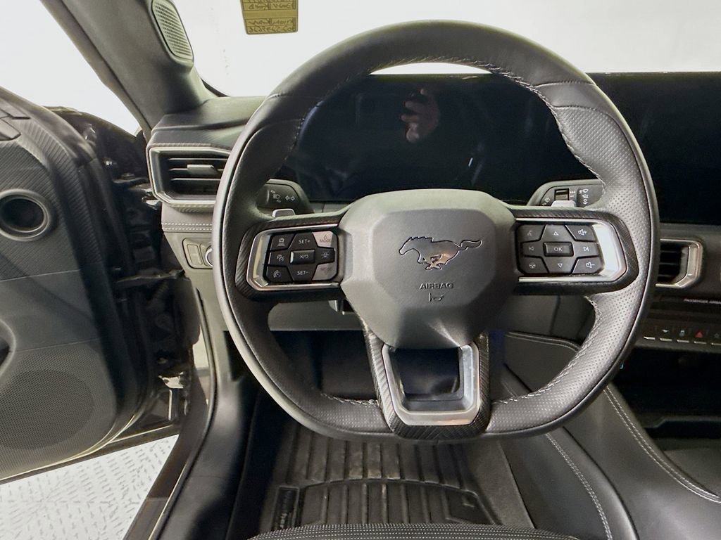 Used 2024 Ford Mustang GT Premium image 12