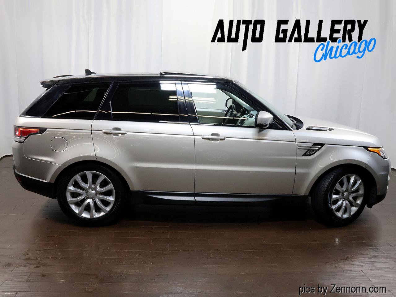 Used 2015 Land Rover Range Rover Sport HSE AWD/4WD image 6