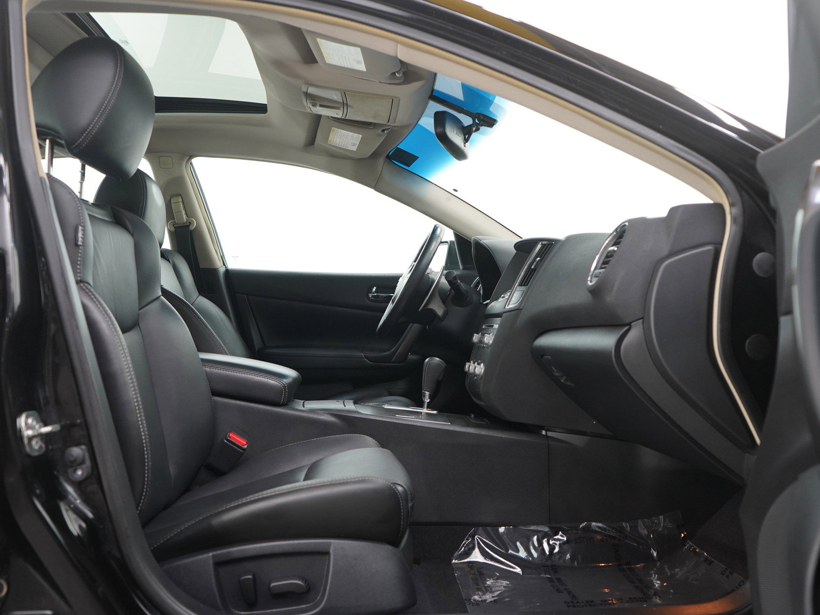 Used 2014 Nissan Maxima 3.5 SV w/ Sport Package FWD image 11