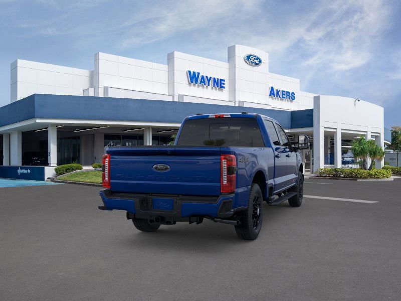 New 2026 Ford F250 Lariat w/ Black Appearance Package image 8