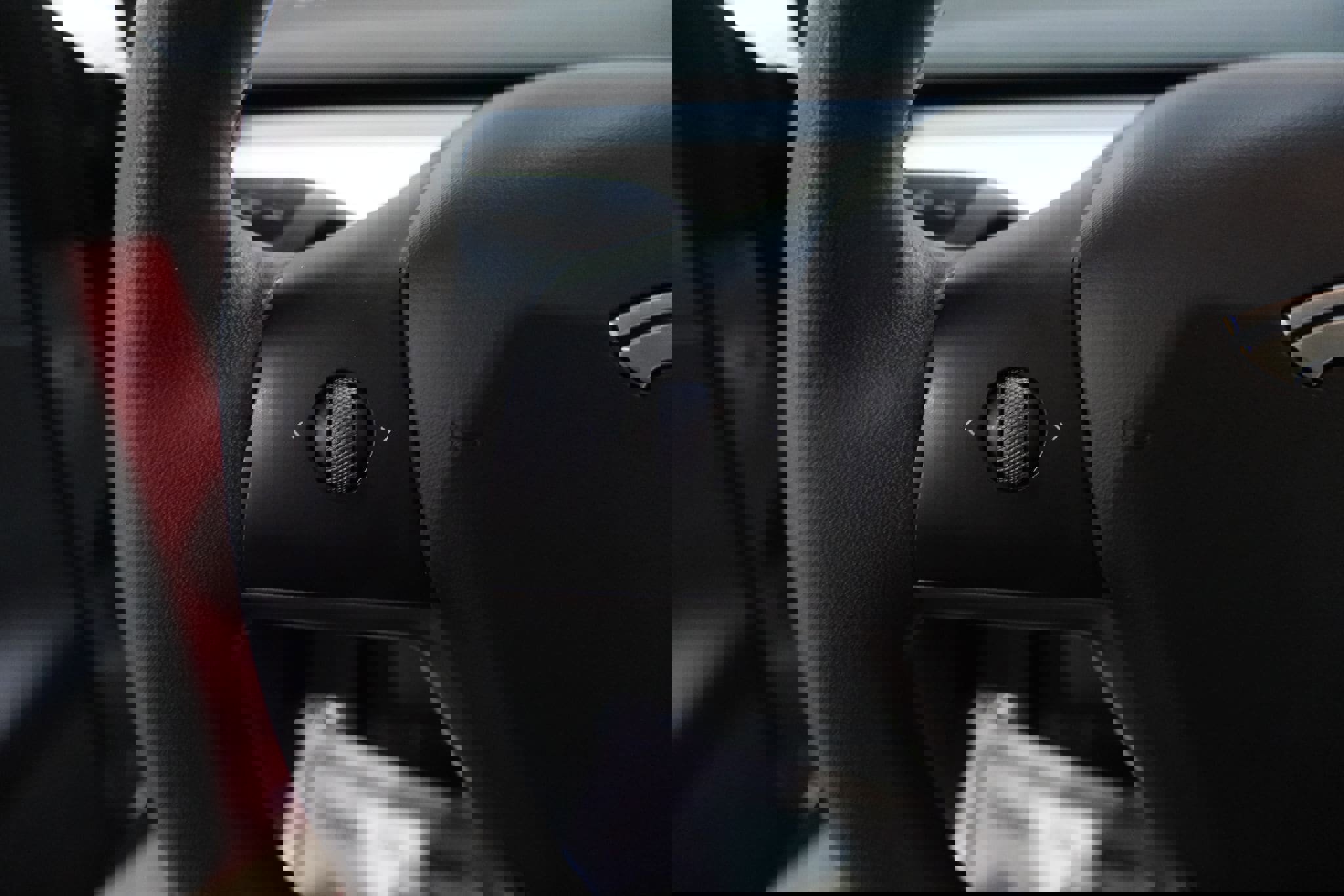 Used 2021 Tesla Model Y Performance image 34