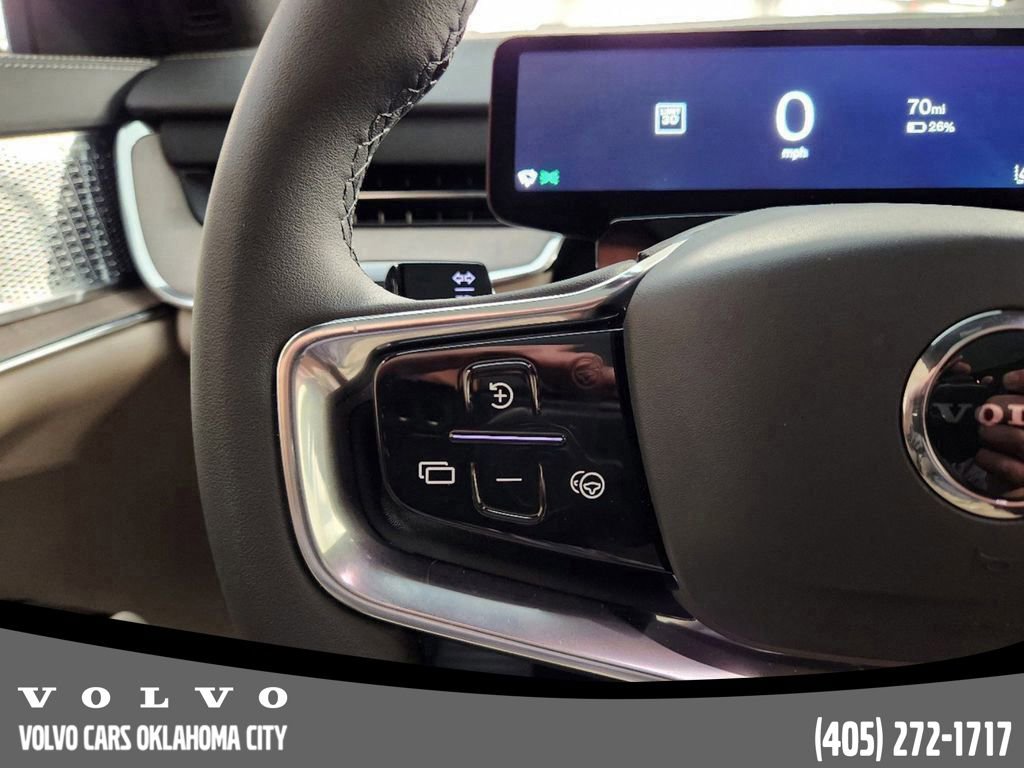 New 2025 Volvo EX90 Ultra image 25