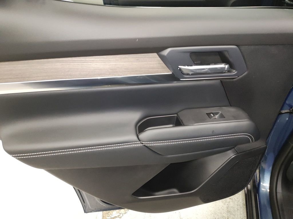 New 2026 GMC Terrain Denali image 28