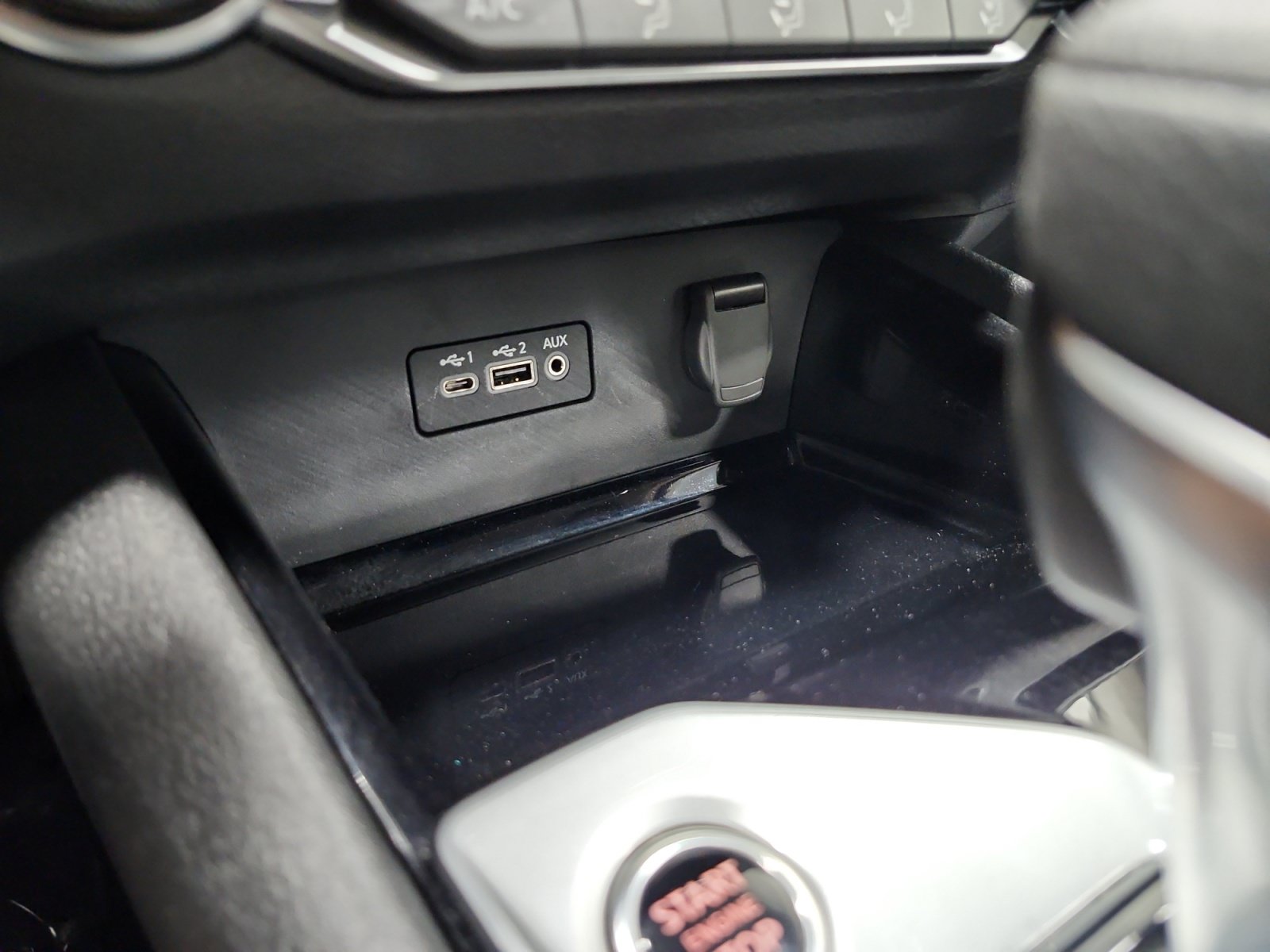 Used 2024 Nissan Altima 2.5 SV AWD/4WD image 20