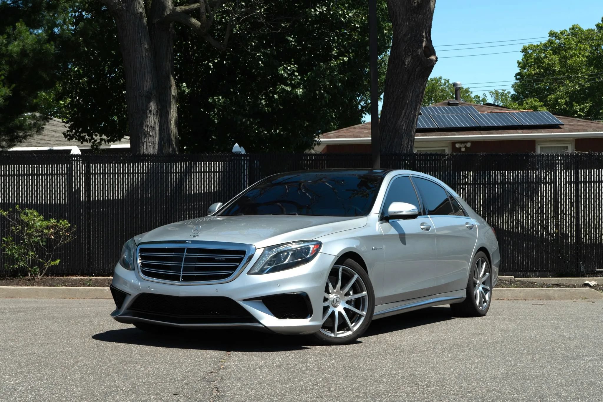 Used 2014 Mercedes-Benz S 63 AMG 4MATIC Sedan image 3
