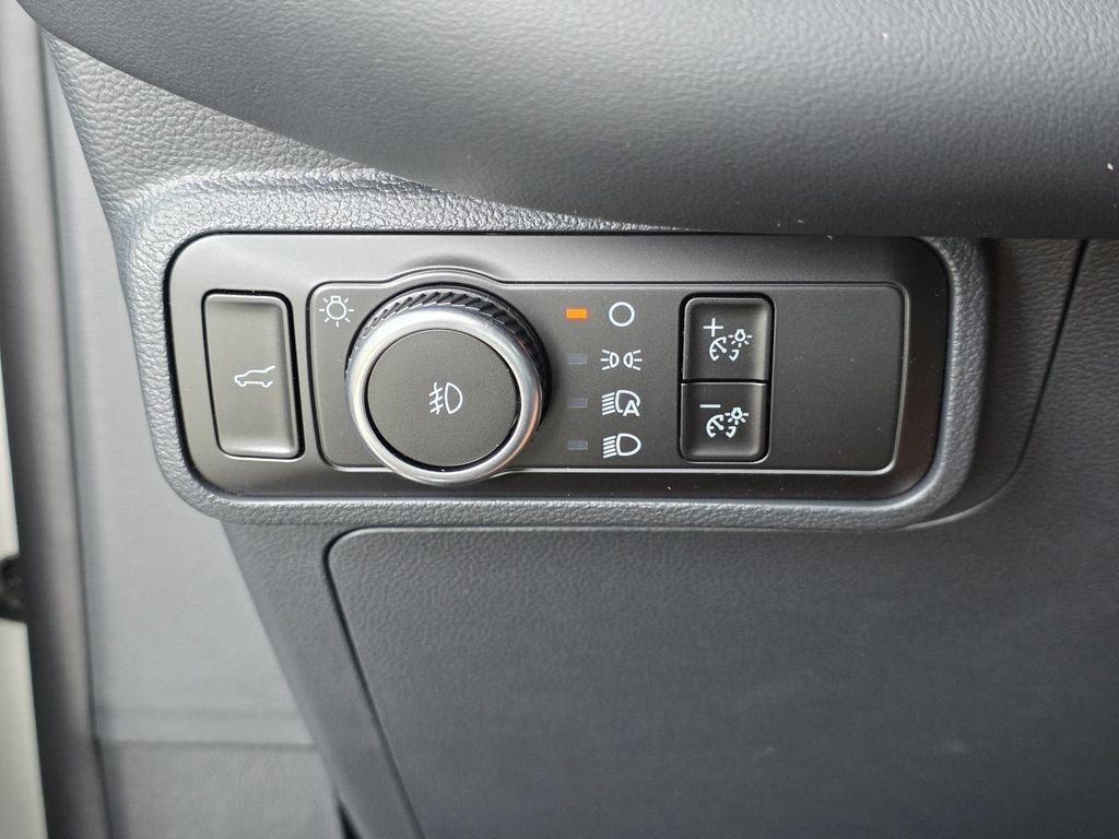 Used 2026 Ford Explorer ST-Line RWD image 27