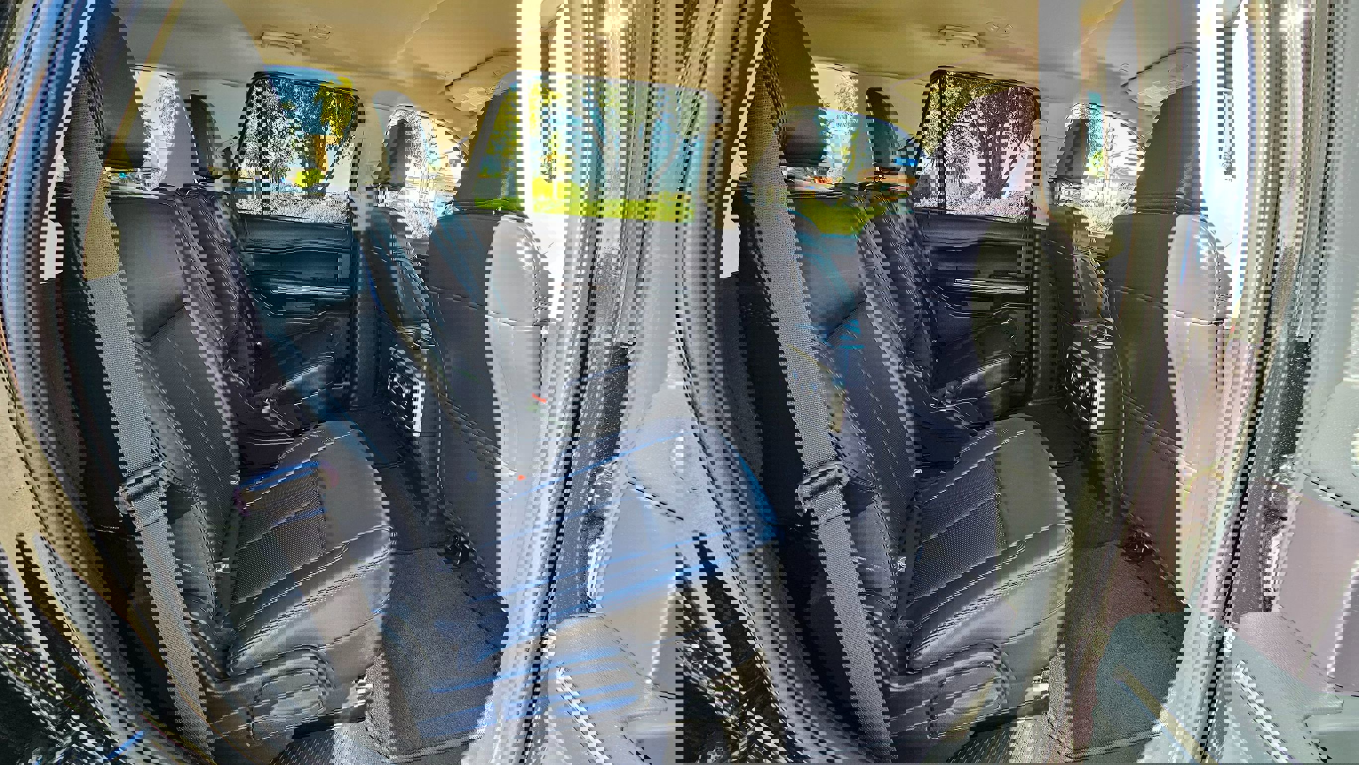 Used 2024 Ford Expedition XLT image 28