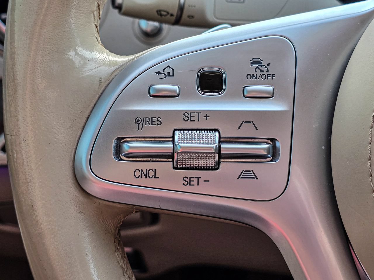 Used 2019 Mercedes-Benz S 560 Sedan image 22