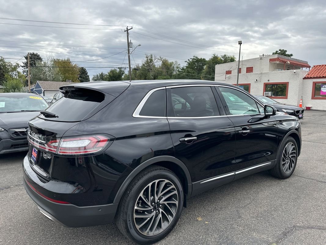 Used 2019 Lincoln Nautilus Reserve image 14