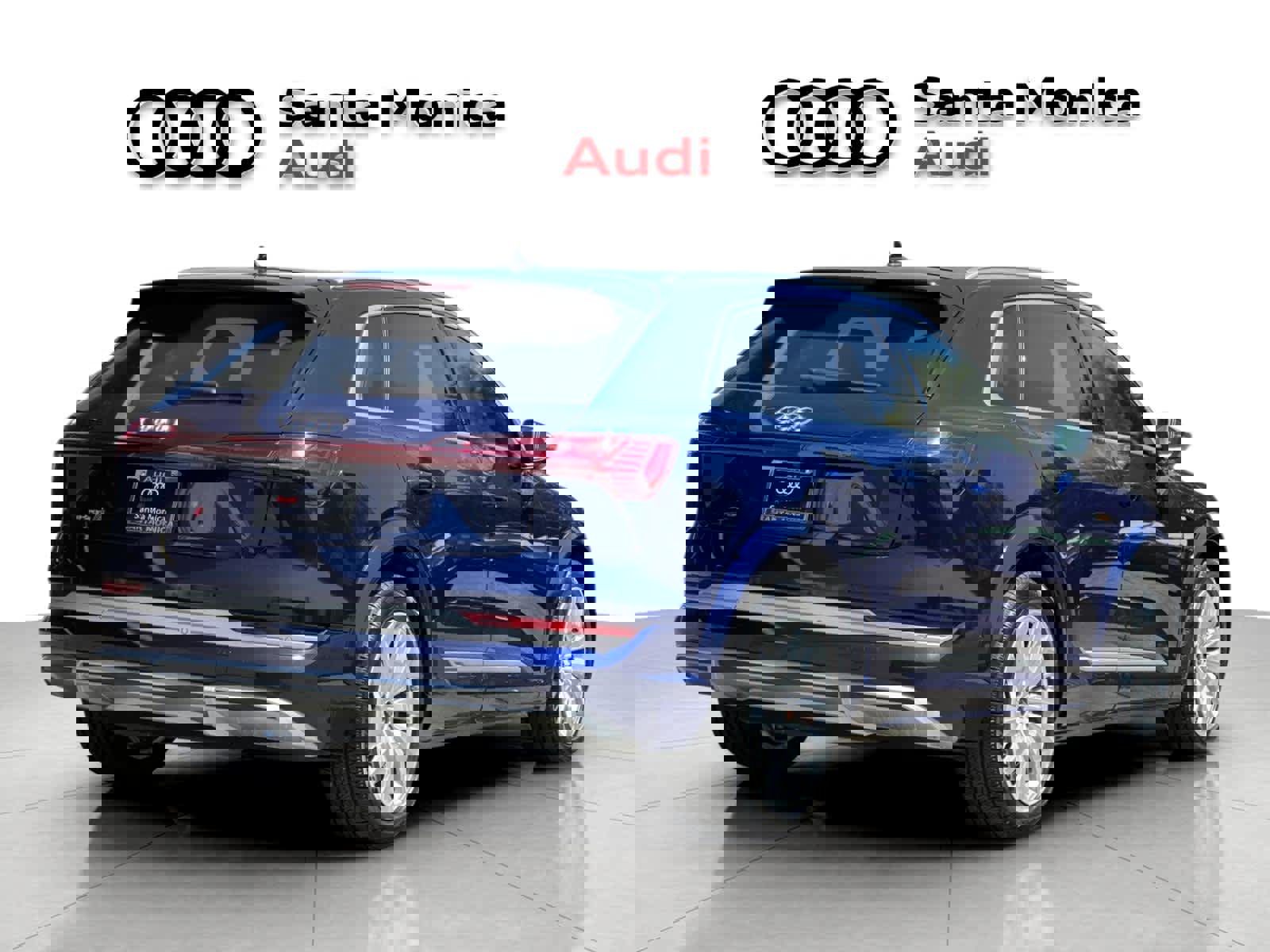 Used 2022 Audi e-tron S Premium Plus image 2