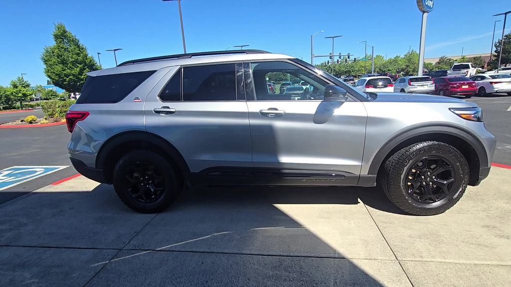 Used 2024 Ford Explorer Timberline w/ Timberline Technology Package AWD/4WD image 5