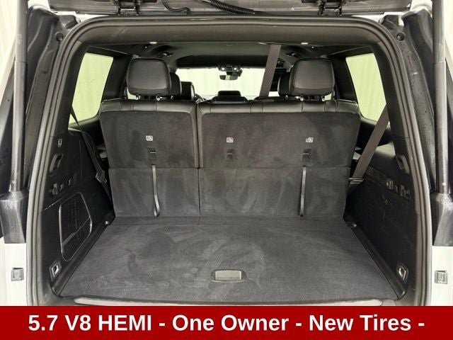 Used 2022 Jeep Wagoneer Series II AWD/4WD image 25