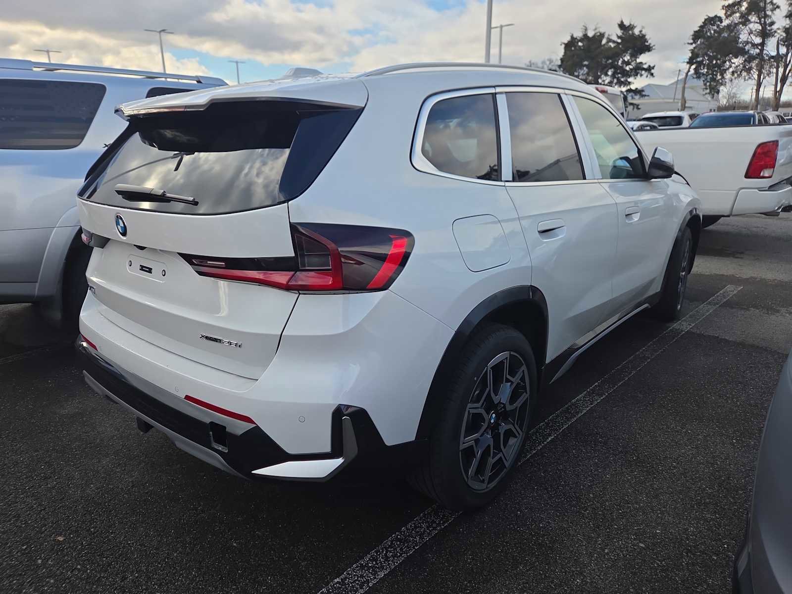 New 2026 BMW X1 xDrive28i w/ Technology Package image 5