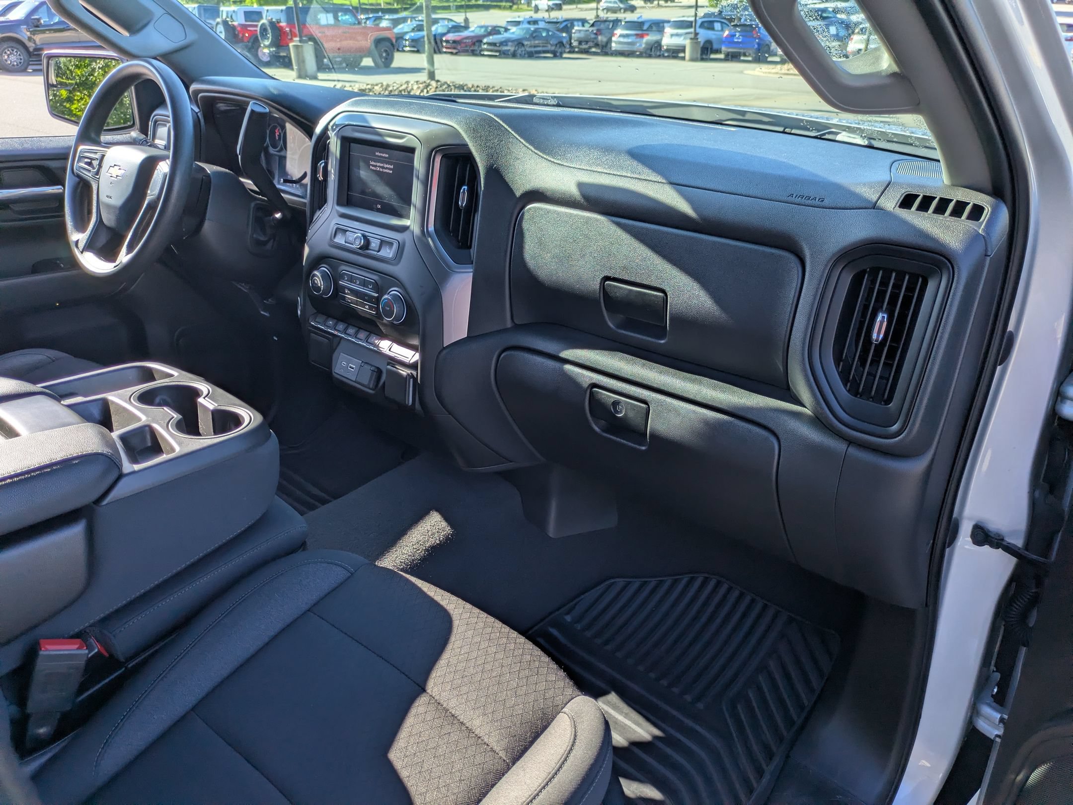 Used 2022 Chevrolet Silverado 1500 Custom RWD image 38