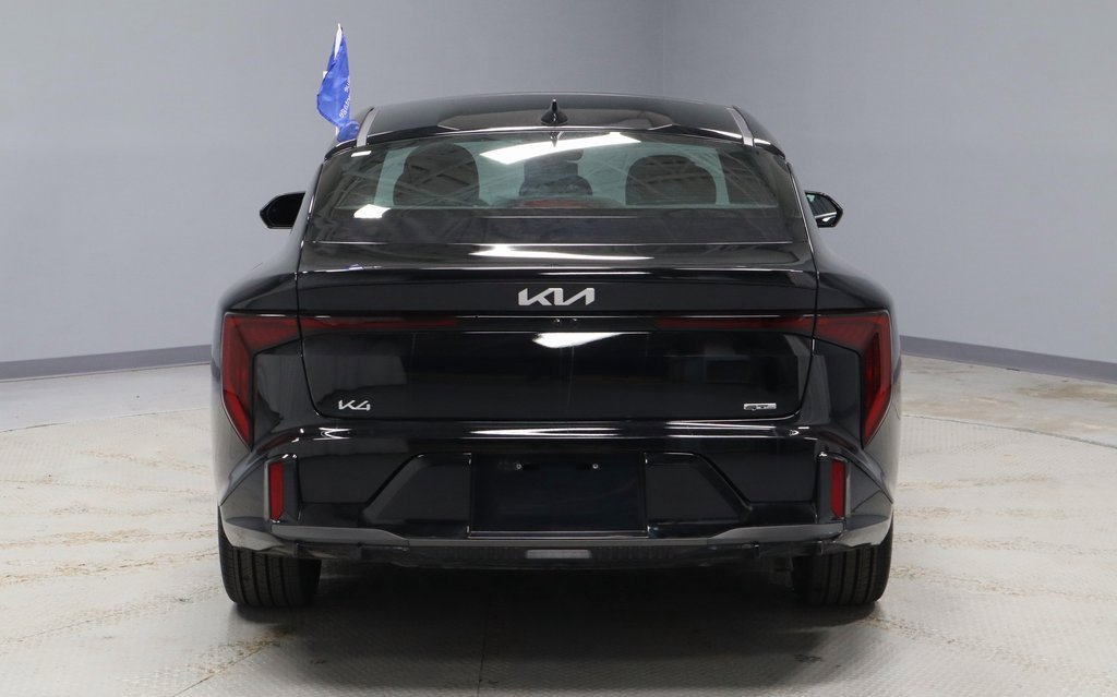 Used 2025 Kia K4 GT-Line w/ GT-Line Premium Package image 9