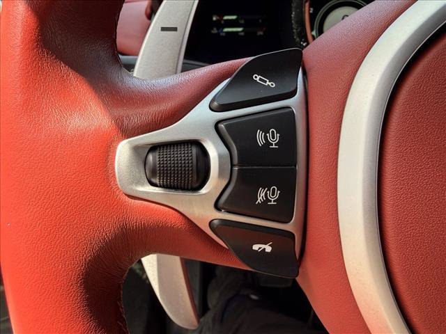 Used 2023 Aston Martin V8 Vantage Coupe RWD image 13