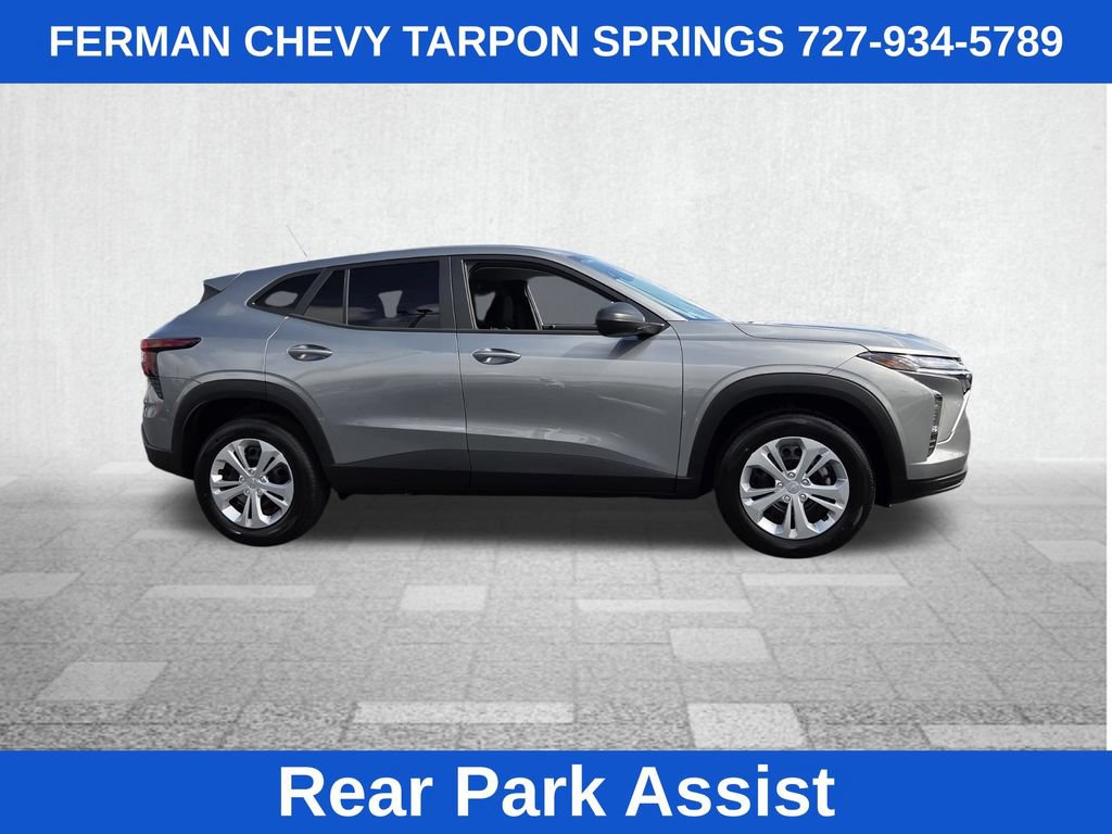 New 2026 Chevrolet Trax LS w/ Driver Confidence Package FWD image 12