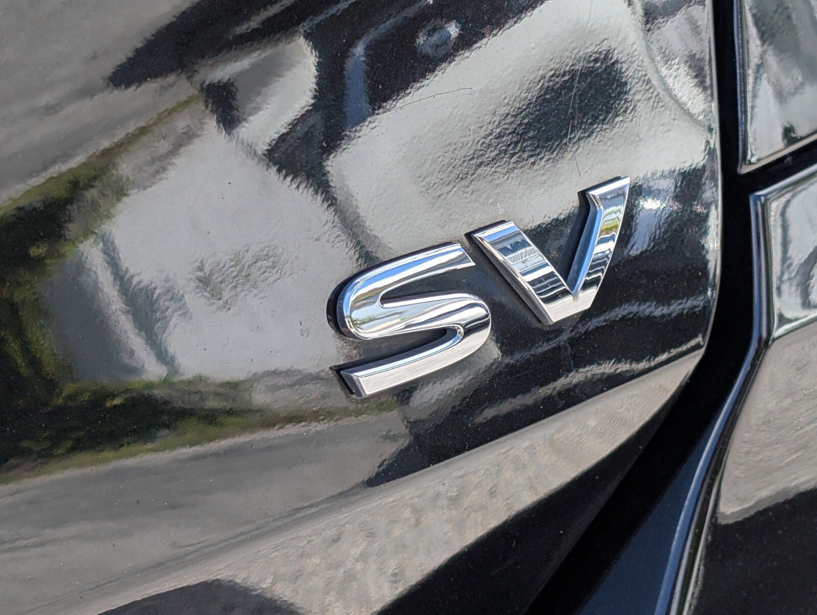 Used 2020 Nissan Rogue SV FWD image 17