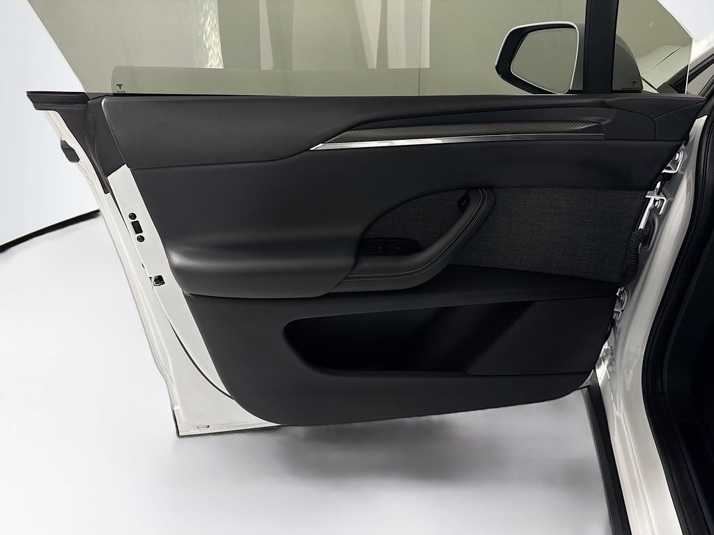 Used 2022 Tesla Model X Plaid AWD/4WD image 25