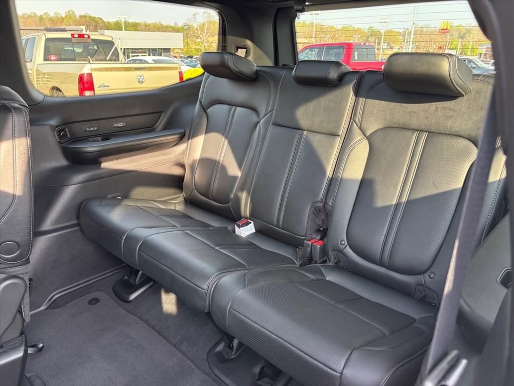 New 2026 Jeep Grand Wagoneer Limited image 13