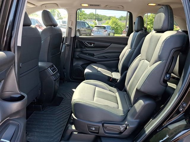 Used 2023 Subaru Ascent Onyx Edition AWD/4WD image 10