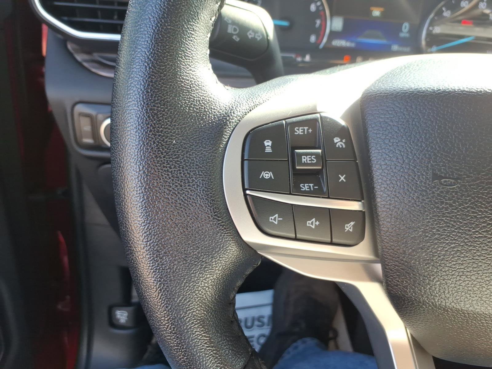 Used 2023 Ford Explorer Limited image 19