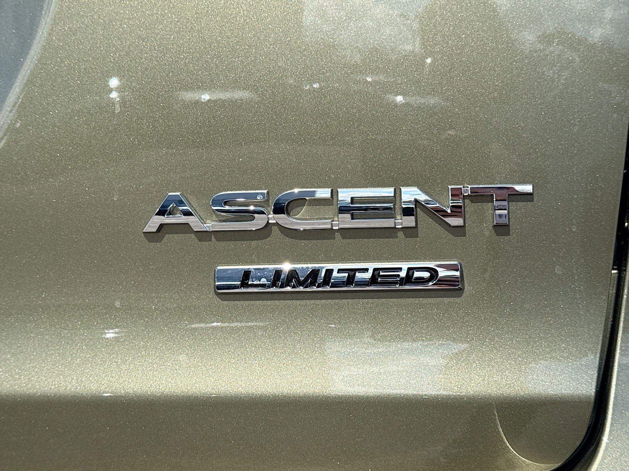 New 2026 Subaru Ascent Limited AWD/4WD image 11