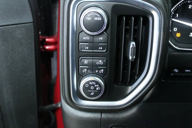 Used 2020 GMC Sierra 3500 Denali w/ Denali Ultimate Package image 15