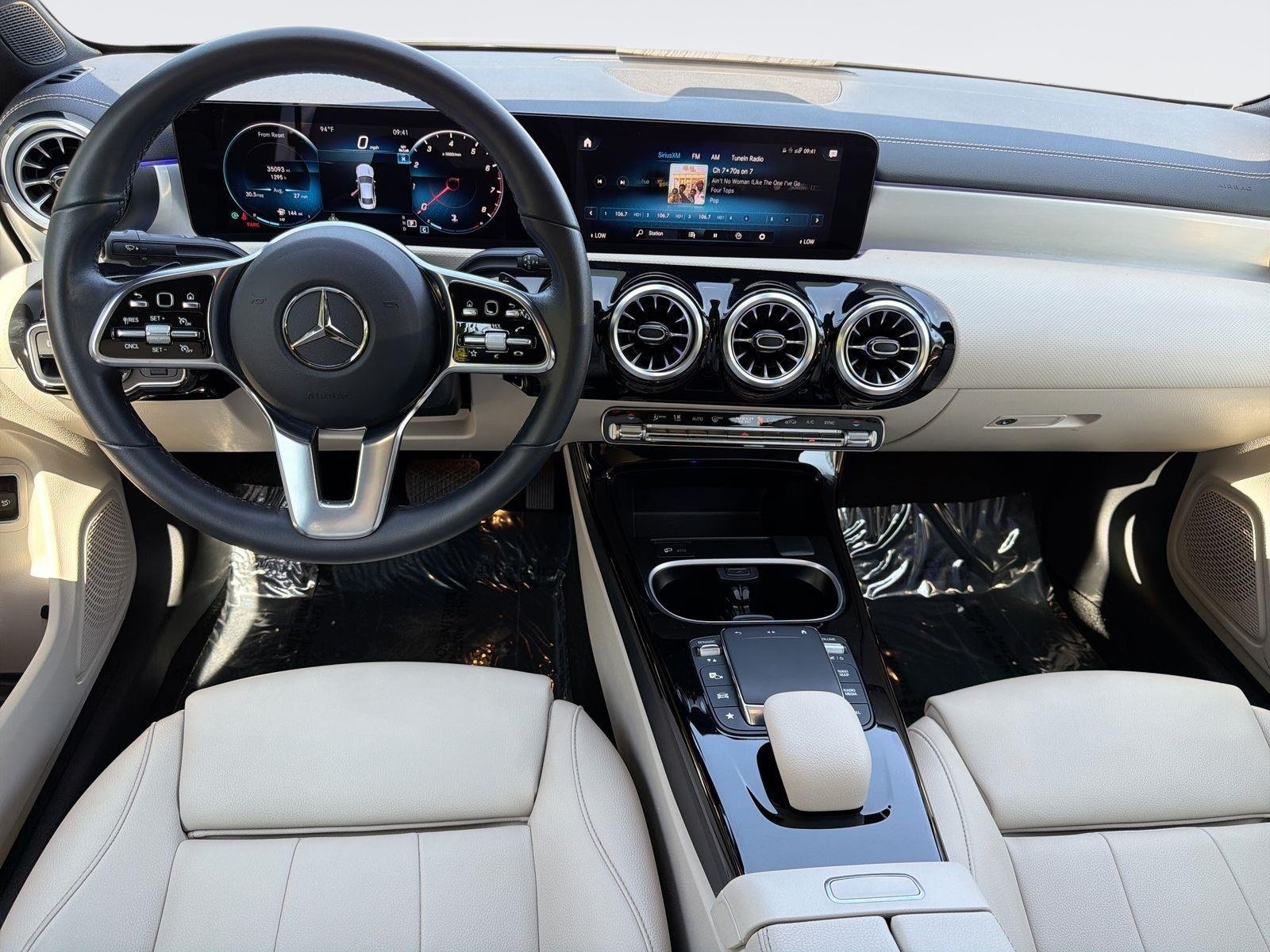 Used 2023 Mercedes-Benz CLA 250 image 7