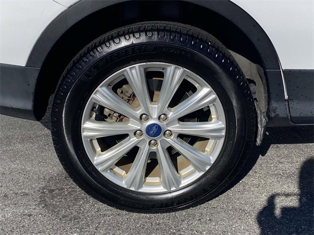 Used 2019 Ford Escape SEL image 7