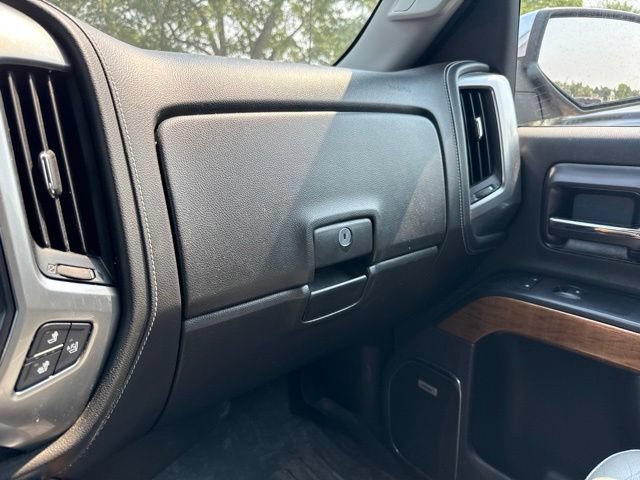 Used 2015 Chevrolet Silverado 1500 LTZ w/ LTZ Plus Package AWD/4WD image 21