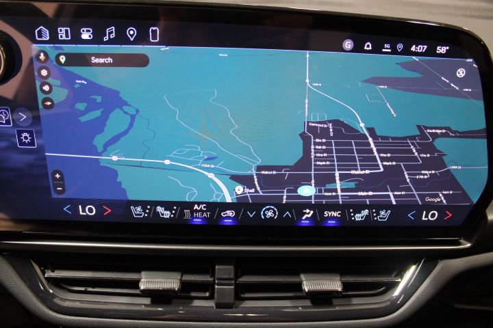 New 2026 Chevrolet Equinox EV RS image 5