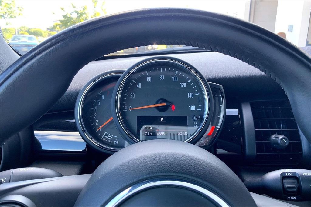 Used 2021 MINI Cooper Convertible image 19