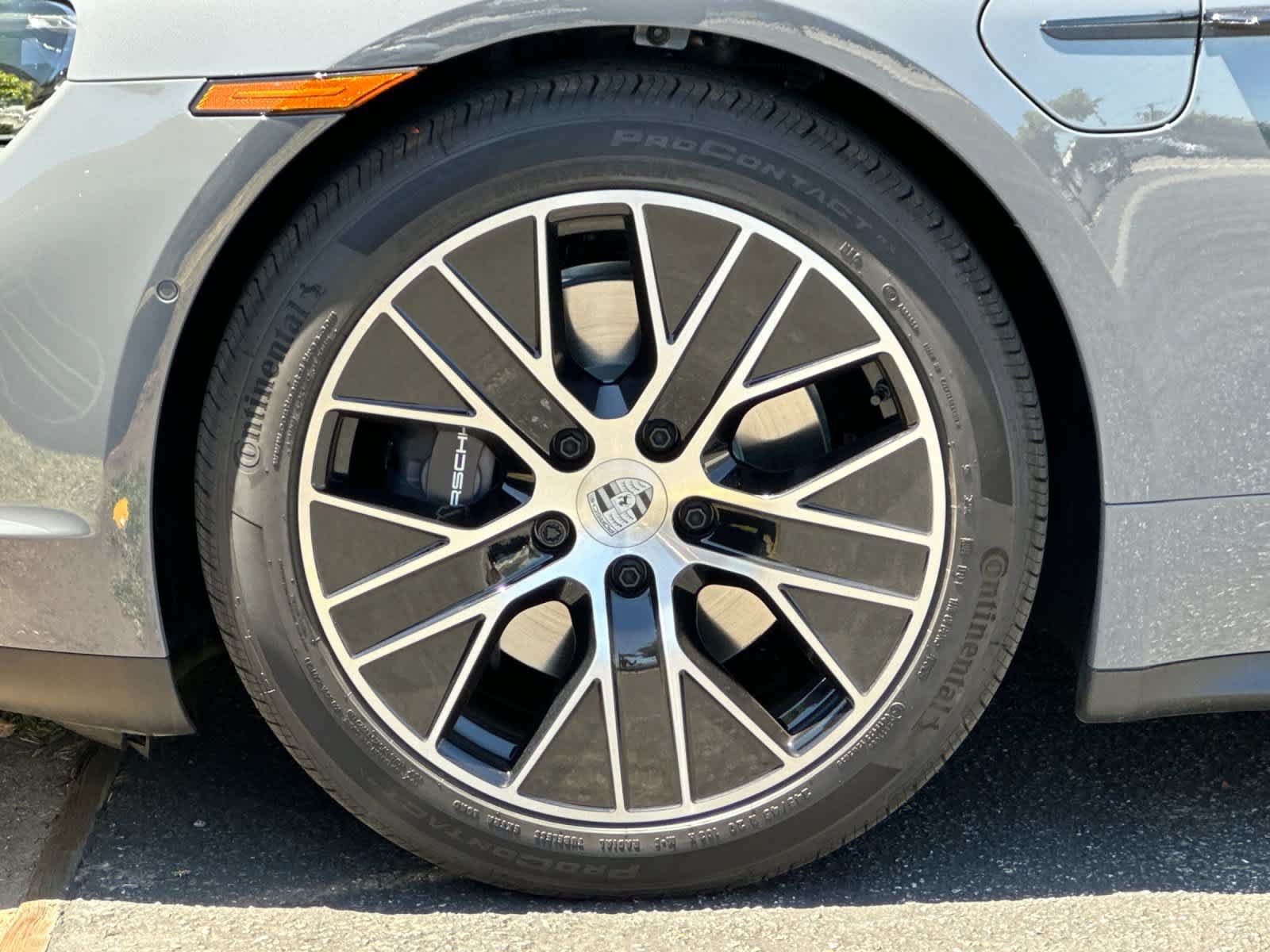 New 2026 Porsche Taycan RWD image 29