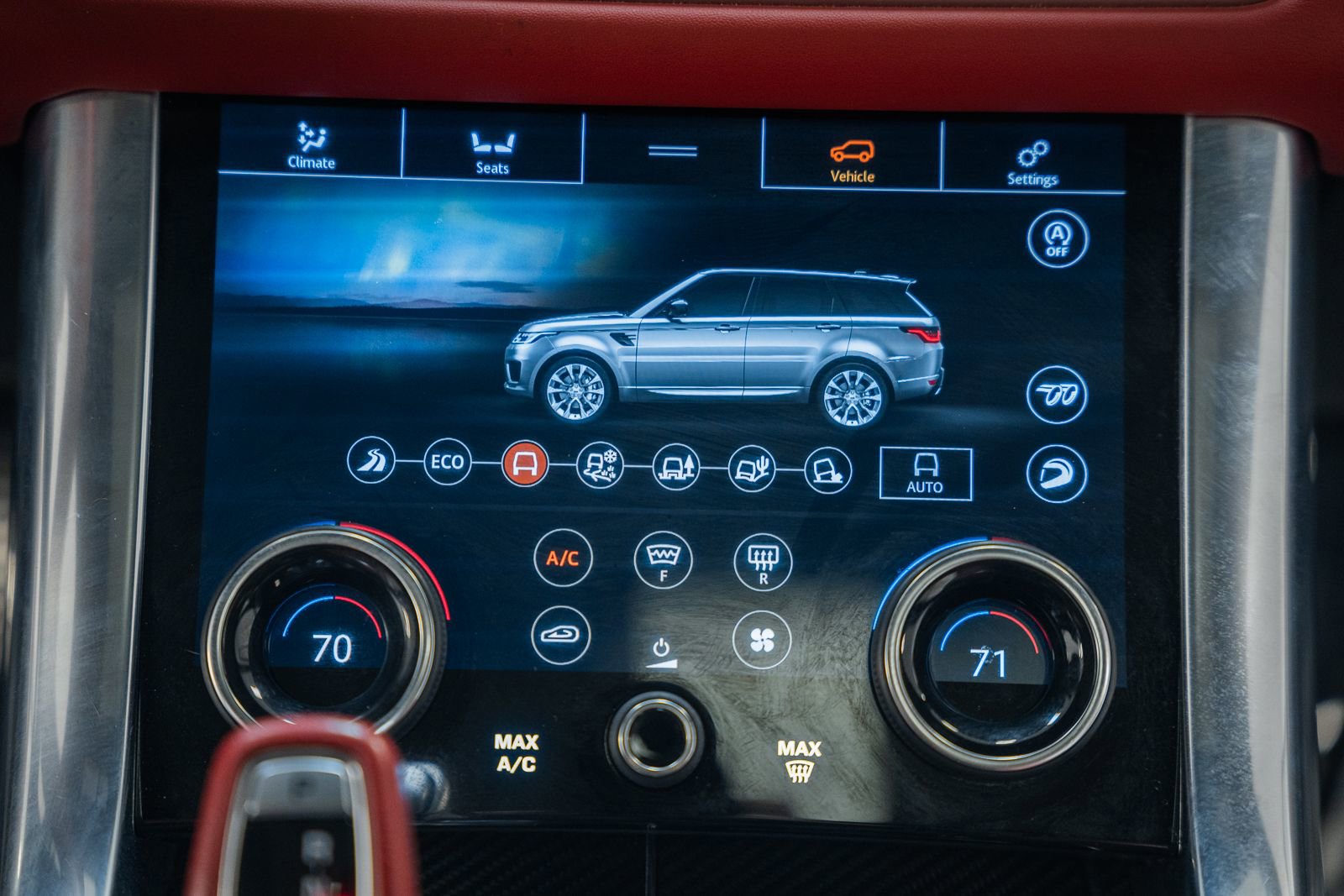 Used 2019 Land Rover Range Rover Sport SVR image 28