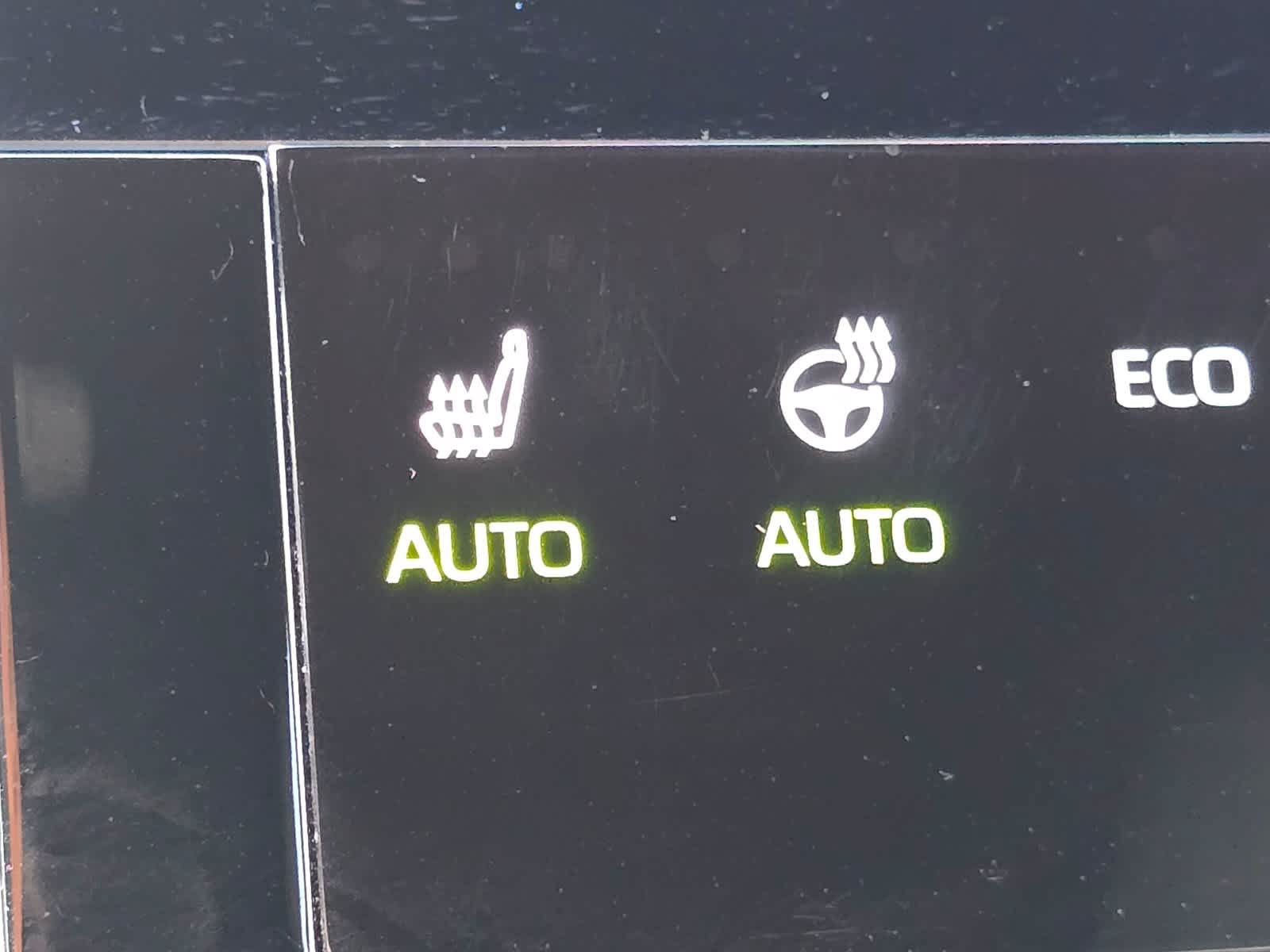 Certified 2023 Subaru Solterra AWD image 15