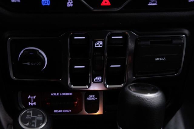 Used 2024 Jeep Wrangler Unlimited image 27