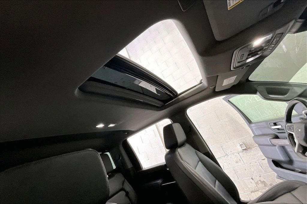 Used 2021 Chevrolet Silverado 2500 LTZ w/ LTZ Plus Package image 28