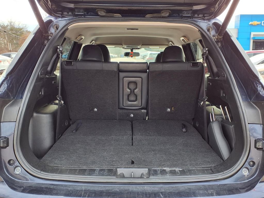 Used 2024 Mitsubishi Outlander SE Black Edition image 10