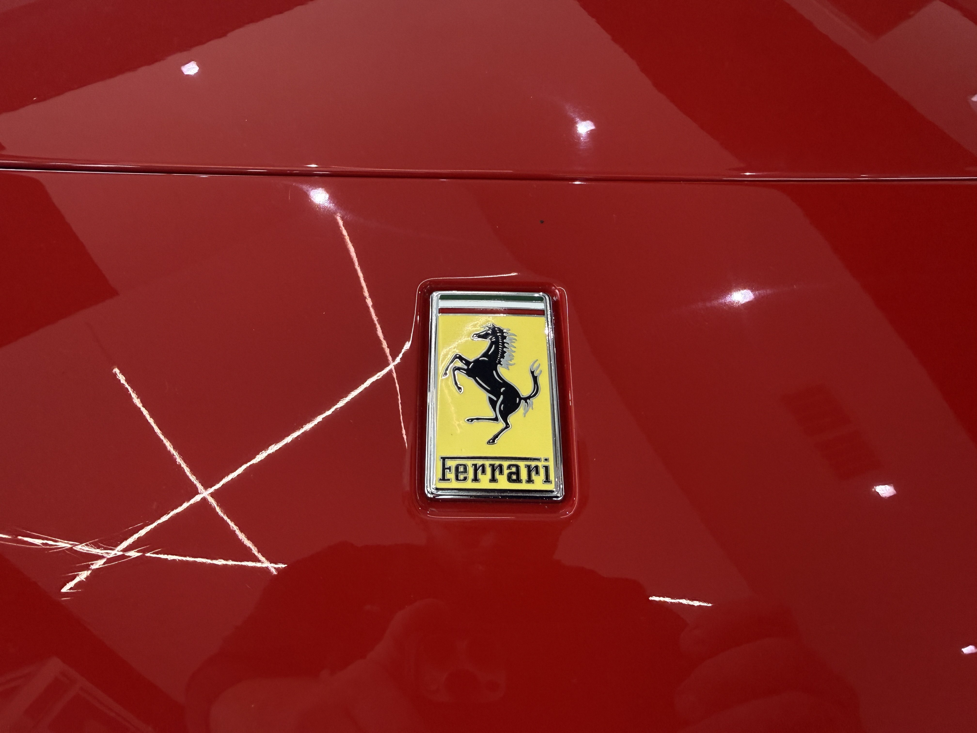 Used 2021 Ferrari F8 Tributo RWD image 31