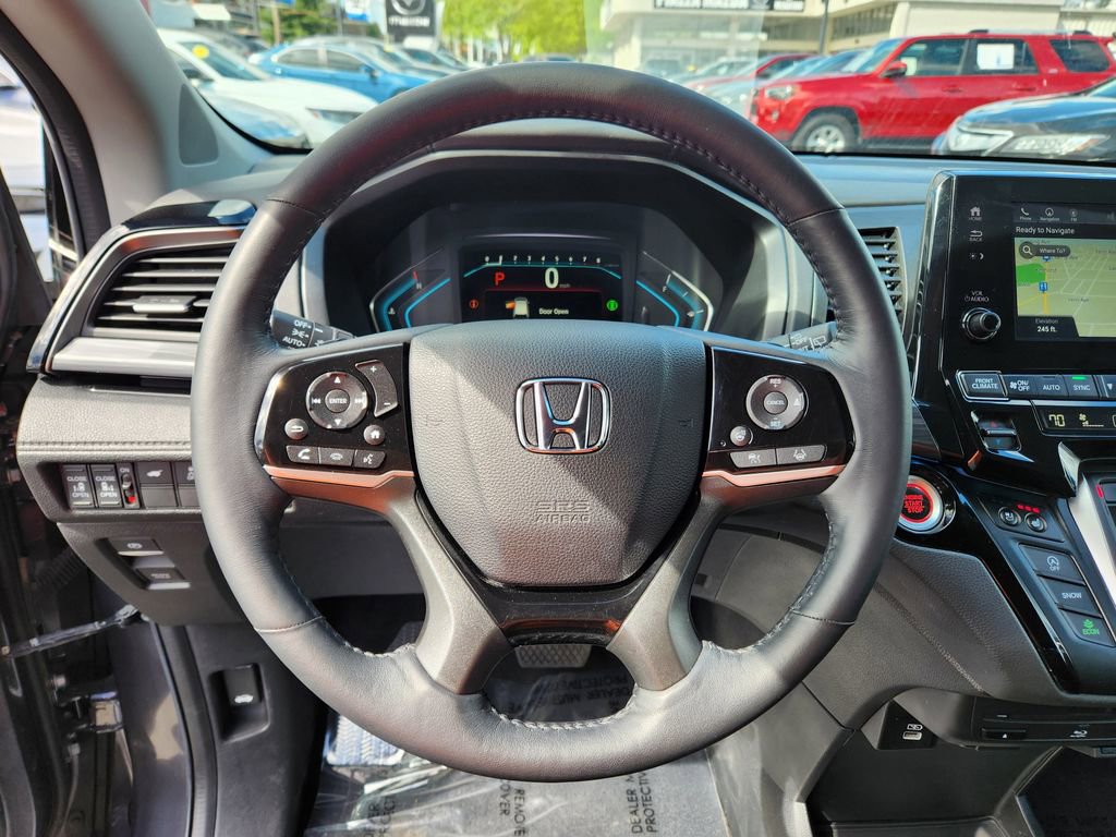 Used 2023 Honda Odyssey Elite image 19
