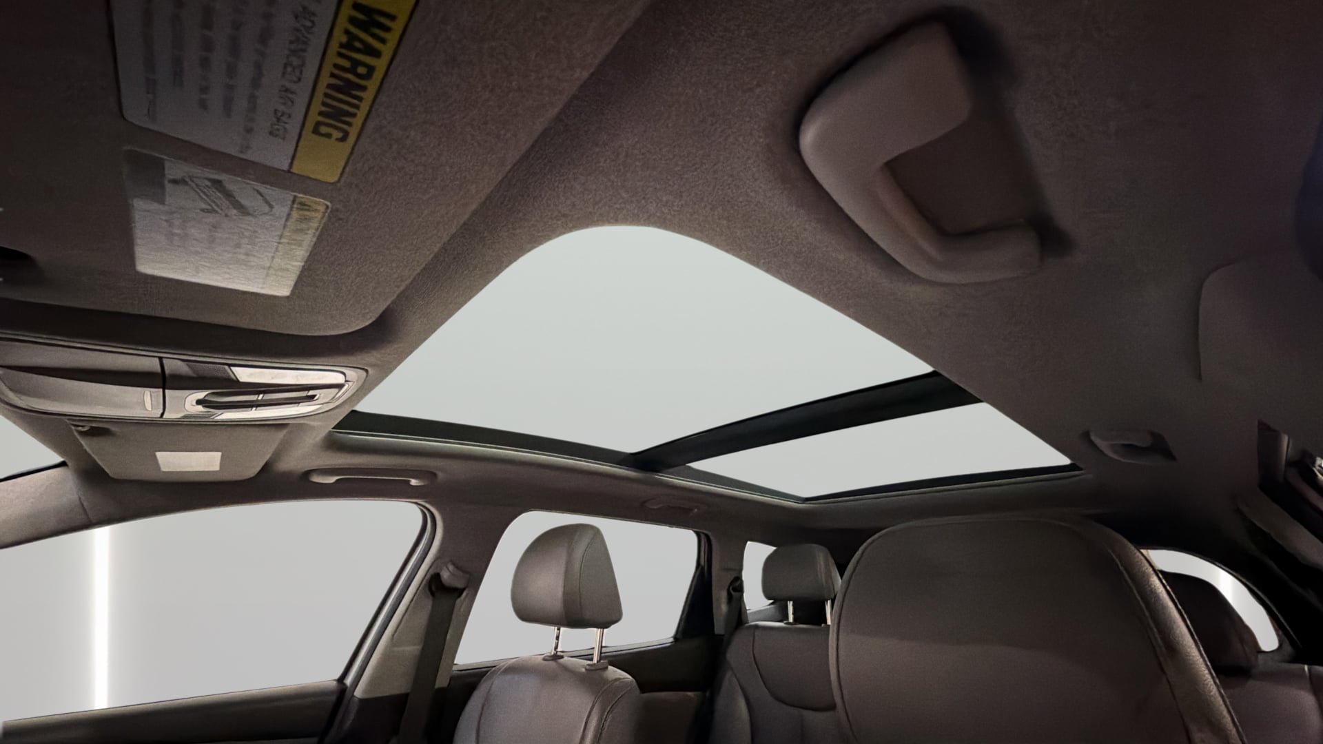 Used 2019 Hyundai Santa Fe Limited w/ Cargo Package FWD image 32