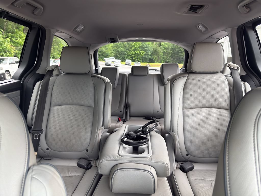 Used 2023 Honda Odyssey Elite image 30