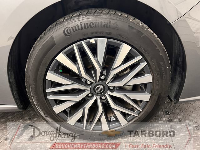 Used 2025 Nissan Altima 2.5 SV FWD image 19