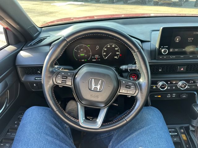 Used 2025 Honda CR-V Sport image 32