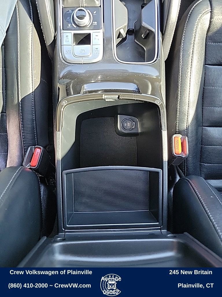 Used 2020 Kia Telluride SX w/ SX Prestige Package image 42