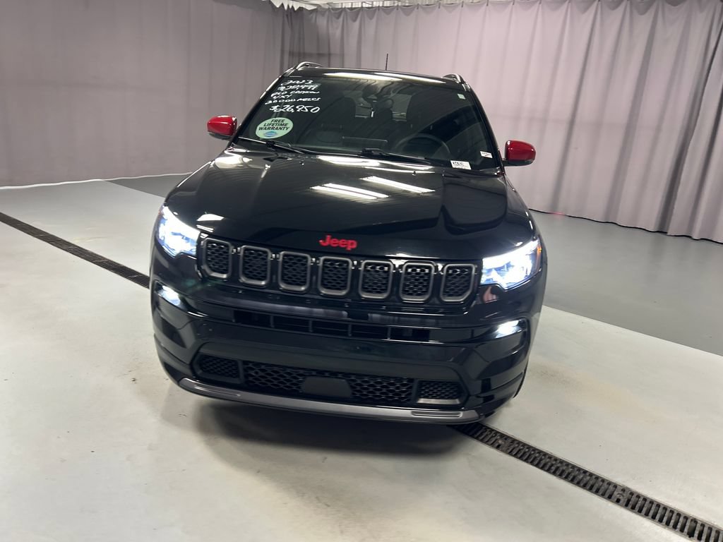 Used 2023 Jeep Compass Limited w/ Elite Group for (Red) Edition AWD/4WD image 2